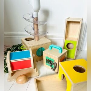 Lot of 6 LOVEVERY wooden toys in pristine condition